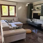 Lejlighed Casa Vignolet : La Finestra Su *