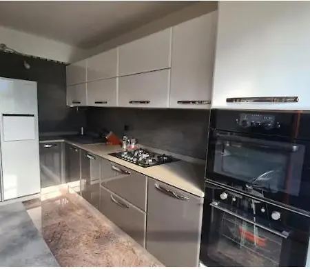 Casa Vignolet : La Finestra Su Pont-Saint-Martin