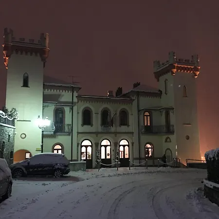 Casa Vignolet : La Finestra Su *