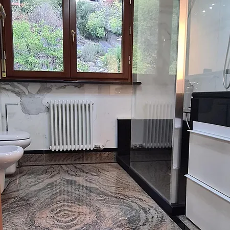 Casa Vignolet : La Finestra Su Appartamento *